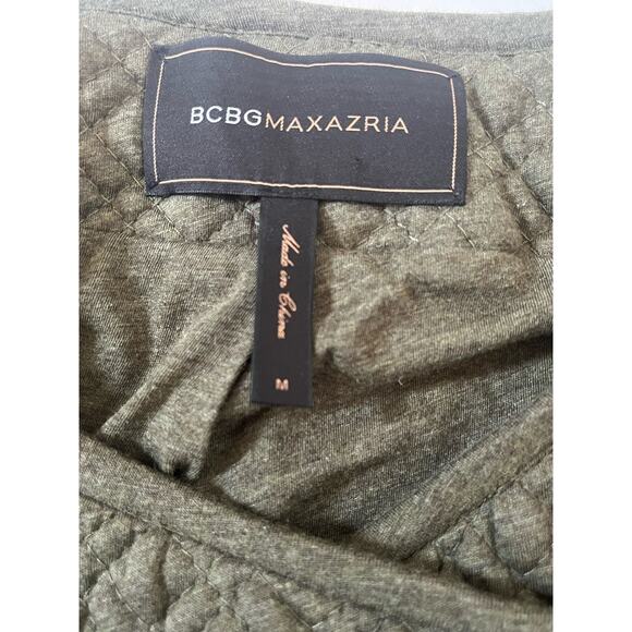 BCBG Maxazria Crop Green Moto Jacket Quilted Structured Shoulders Size Medium - Picture 11 of 11